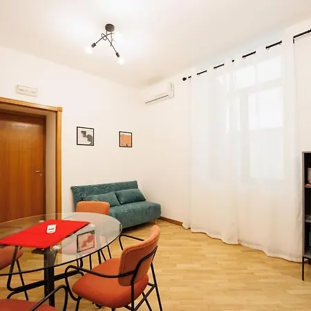 Dante 2 Super Next Metro By Houseinnaples Apartment *