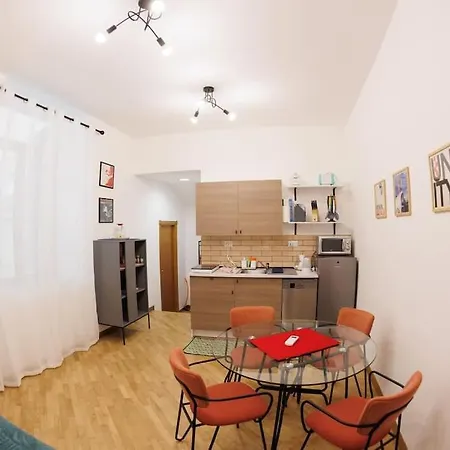 Dante 2 Super Next Metro By Houseinnaples Naples