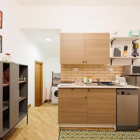 Appartement Dante 2 Super Next Metro By Houseinnaples *